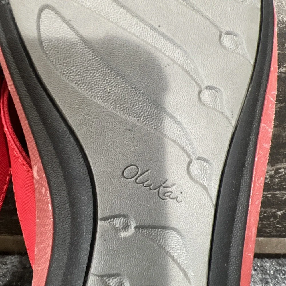 Olukai kia Wahine' Flip Flops Womens Sandals US 9 EUR 39 Red